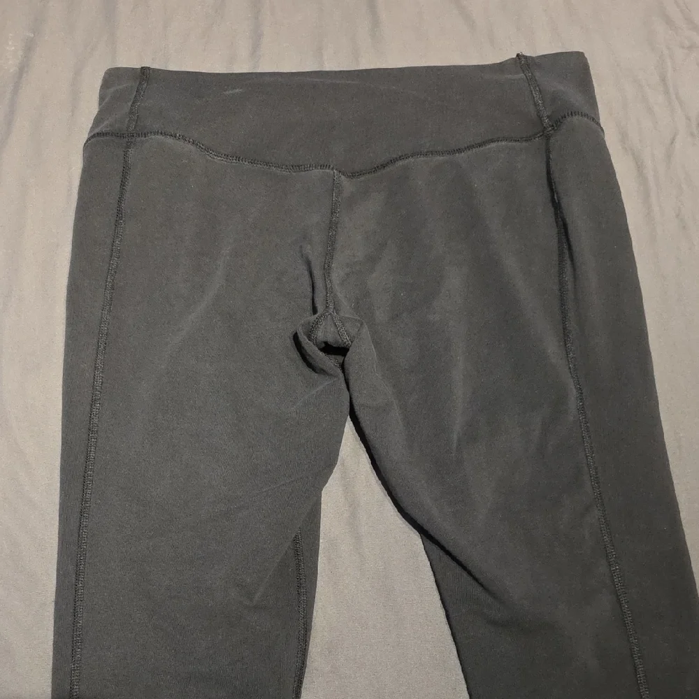 Nike Women's Black Capris
